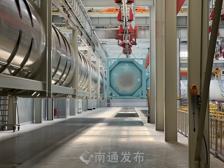 【南通發(fā)布】高溫下的“烤”驗 | 數(shù)智賦能打造“清涼車間”，高溫季中集環(huán)科生產(chǎn)繁忙有序